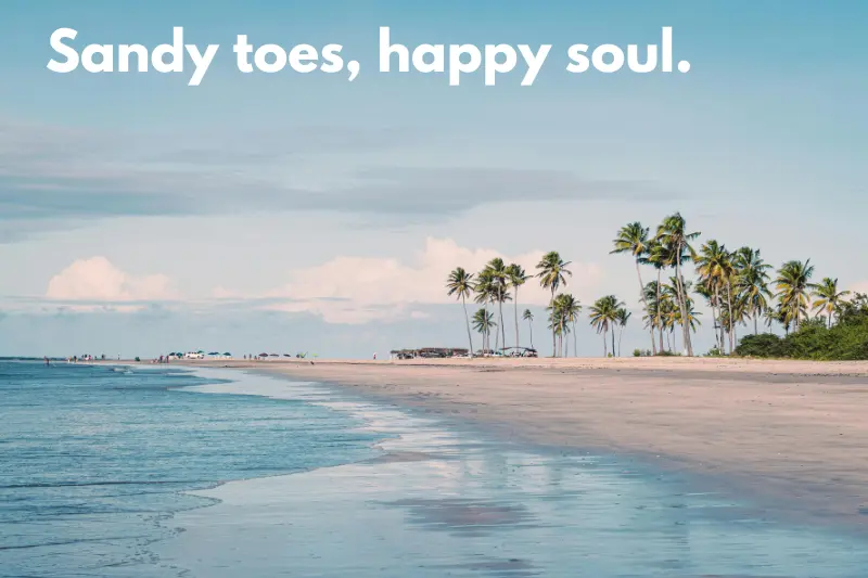 sandy toes, happy soul.